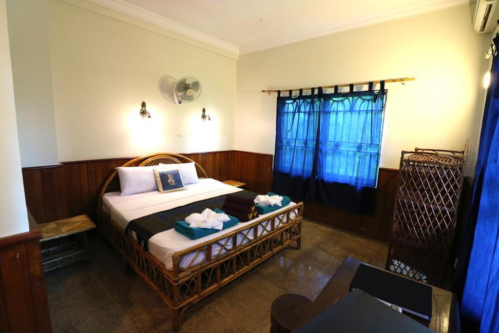 Firefly Guesthouse - The Berlin Angkor Сиемрип Экстерьер фото