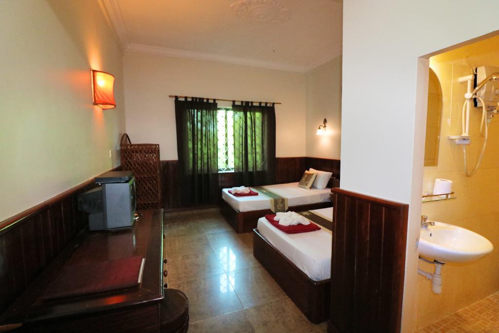 Firefly Guesthouse - The Berlin Angkor Сиемрип Номер фото